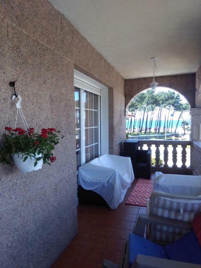 Piso Chalet En Playa Samil Vigo Bagian luar foto