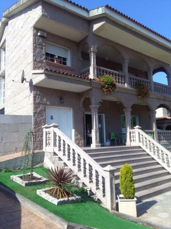 Piso Chalet En Playa Samil Vigo Bagian luar foto